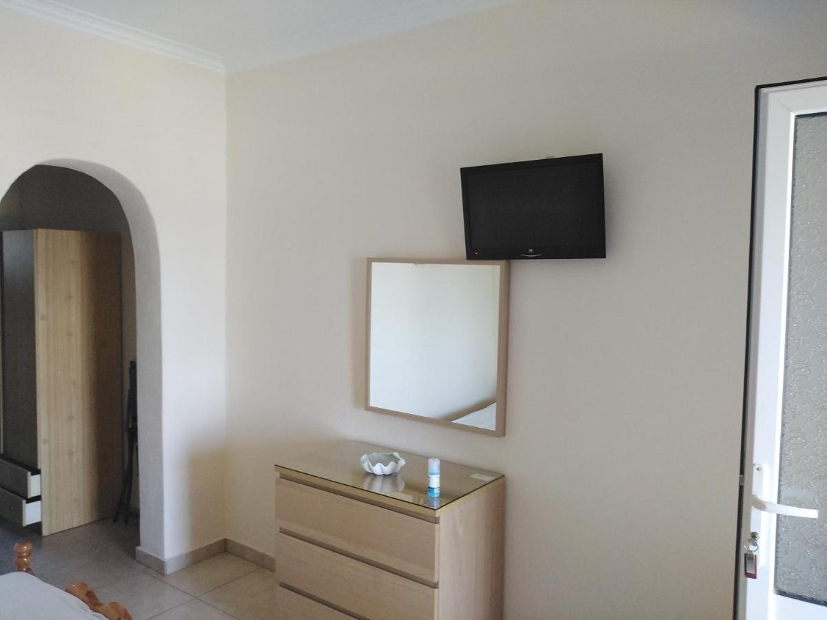 Velika Beach Rooms 外观 照片